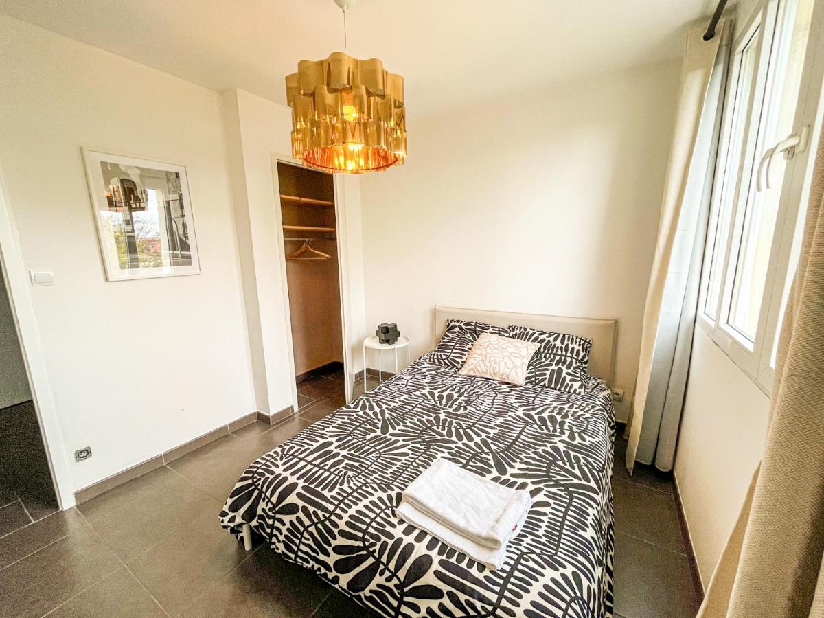 Suite Fanette Vénissieux 外观 照片