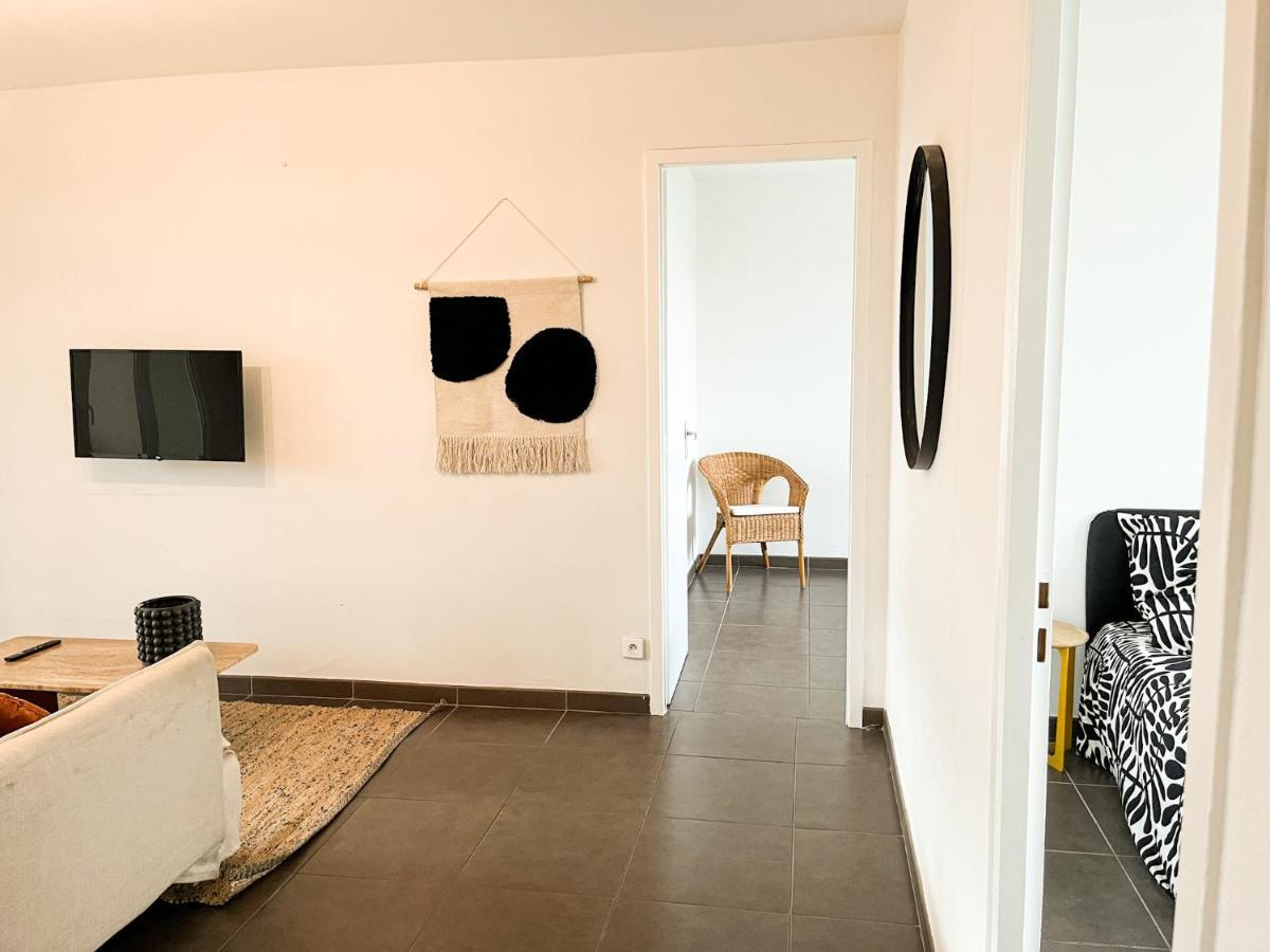Suite Fanette Vénissieux 外观 照片